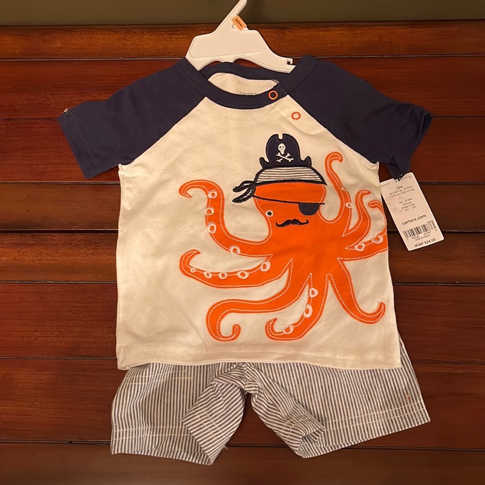 12 month carter outfit ❤️ 2/$15 ❤️